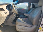 Toyota Sienna 2011
