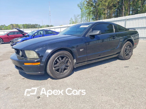 Ford Mustang 2005 - Image 1 of 12