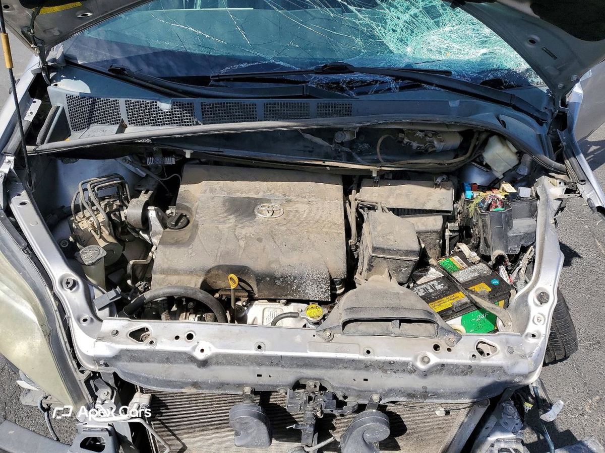 Toyota Sienna 2012