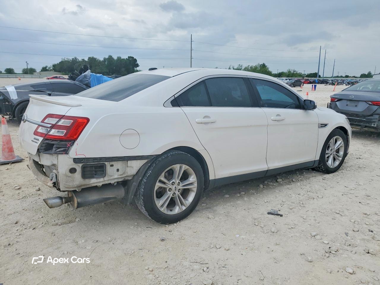 Ford Taurus 2013