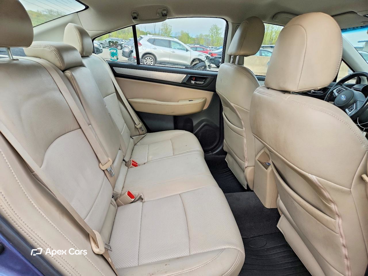 Subaru Legacy 2015