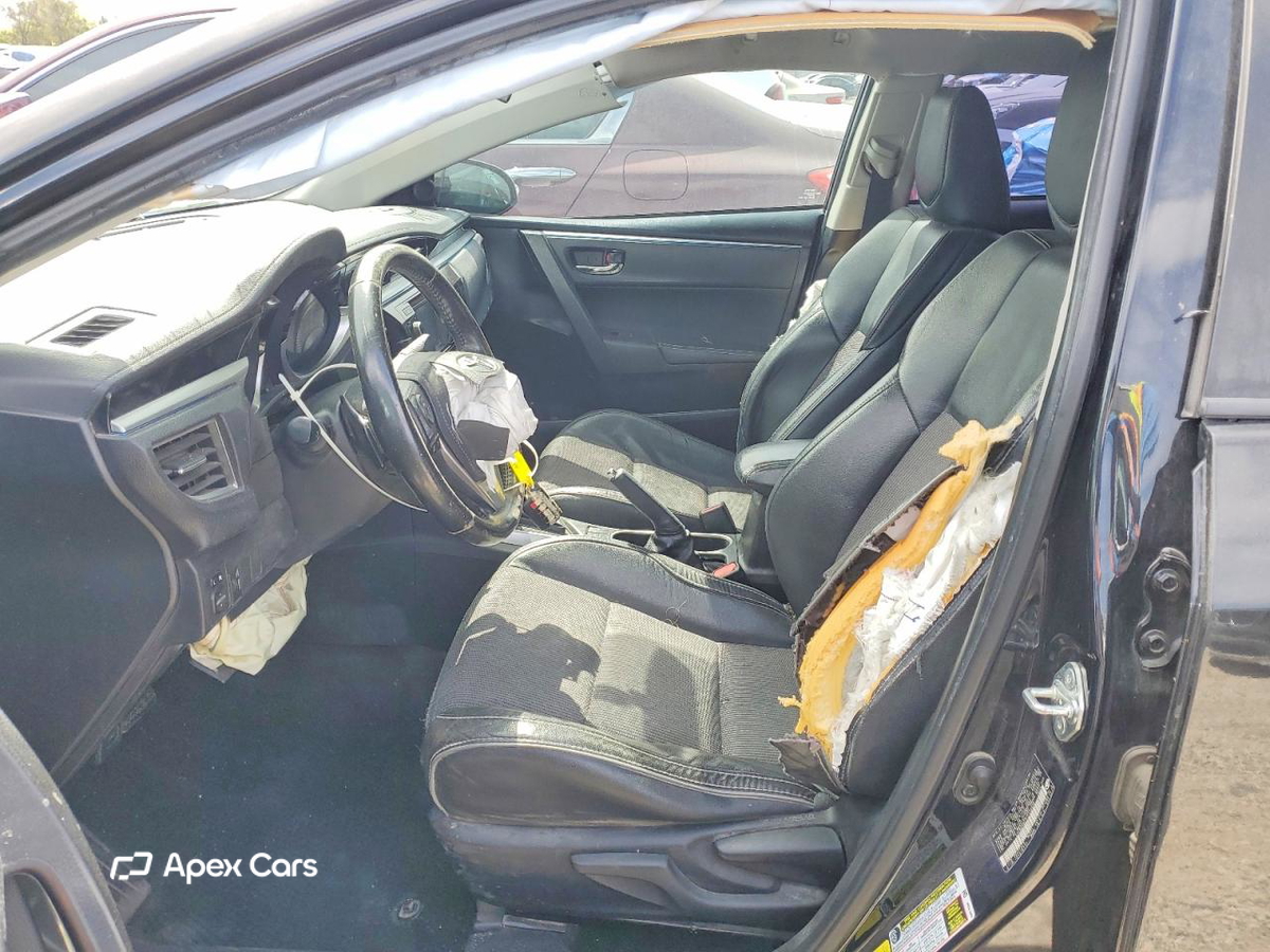 Toyota Corolla 2015