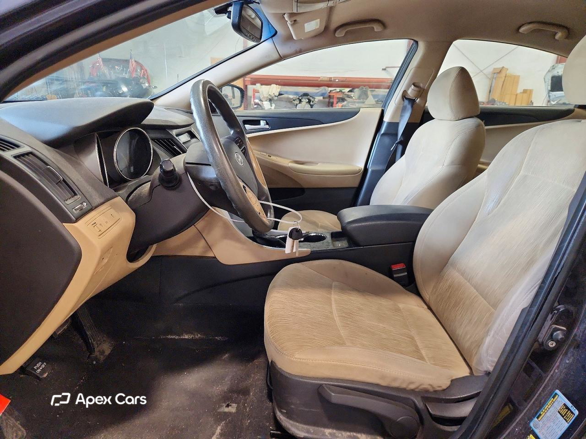 Hyundai Sonata 2011