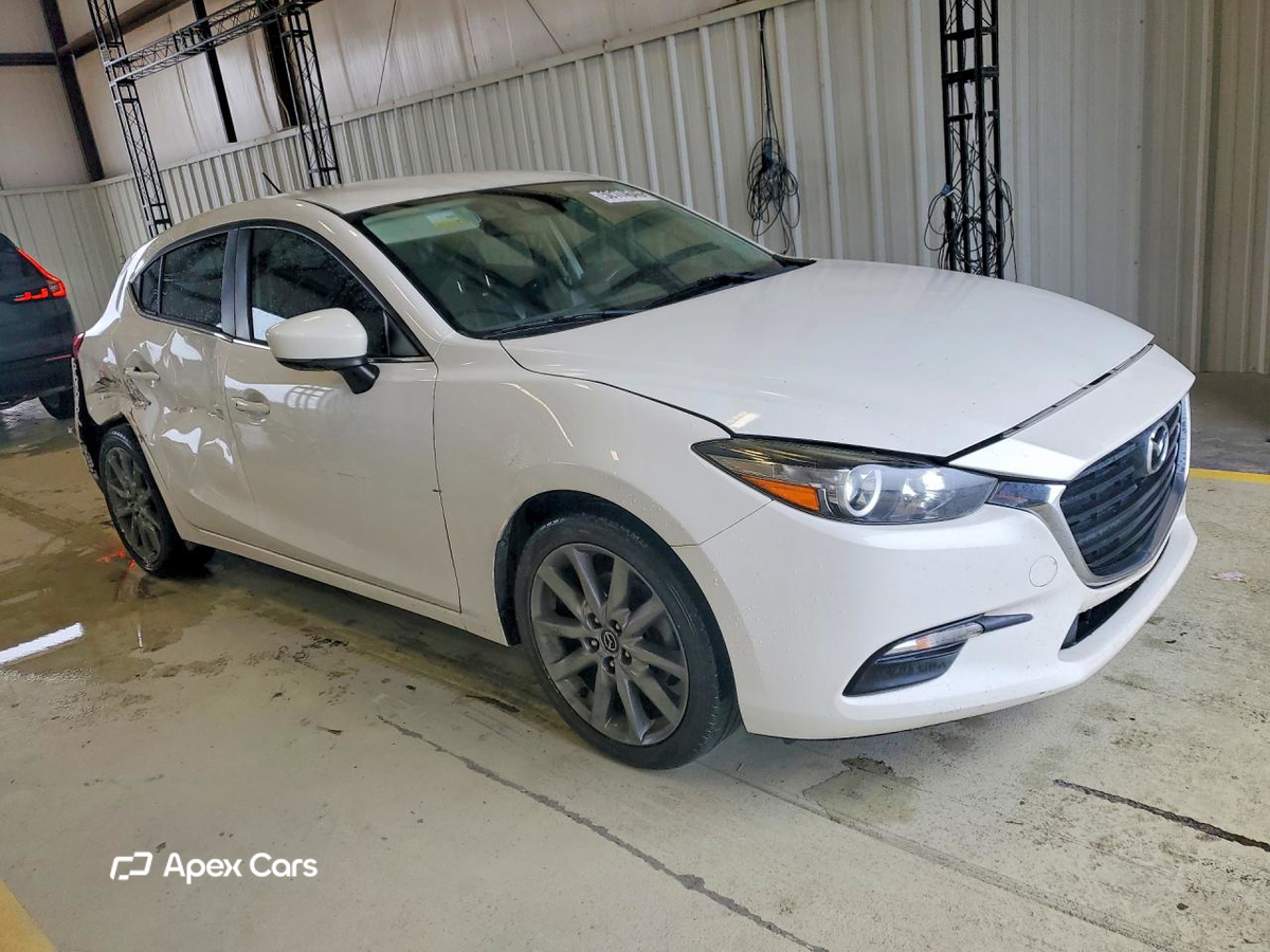 Mazda 3 2018