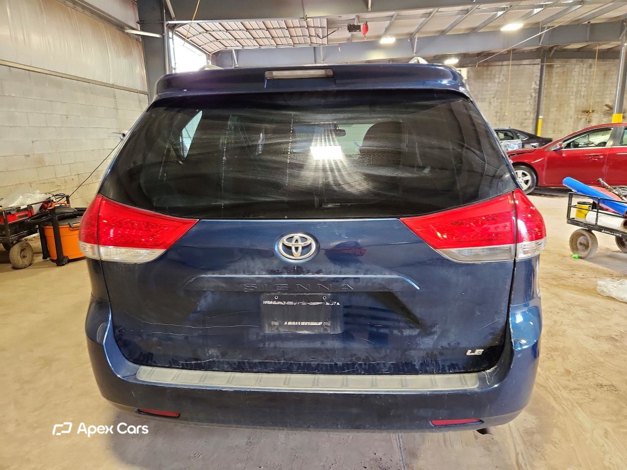 Toyota Sienna 2011