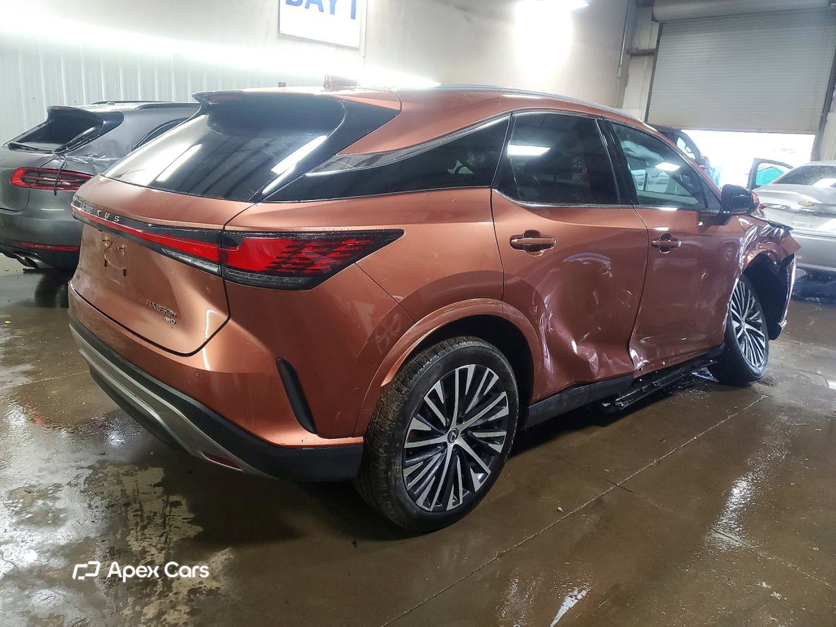 Lexus RX 2024