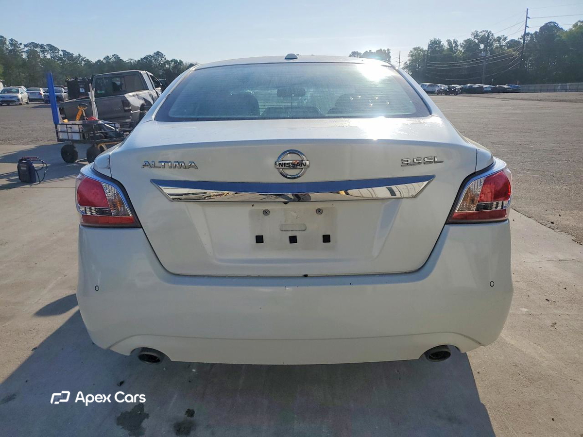 Nissan Altima 2015