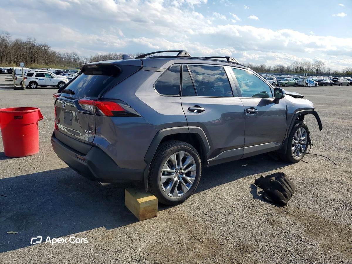 Toyota RAV 4 2024