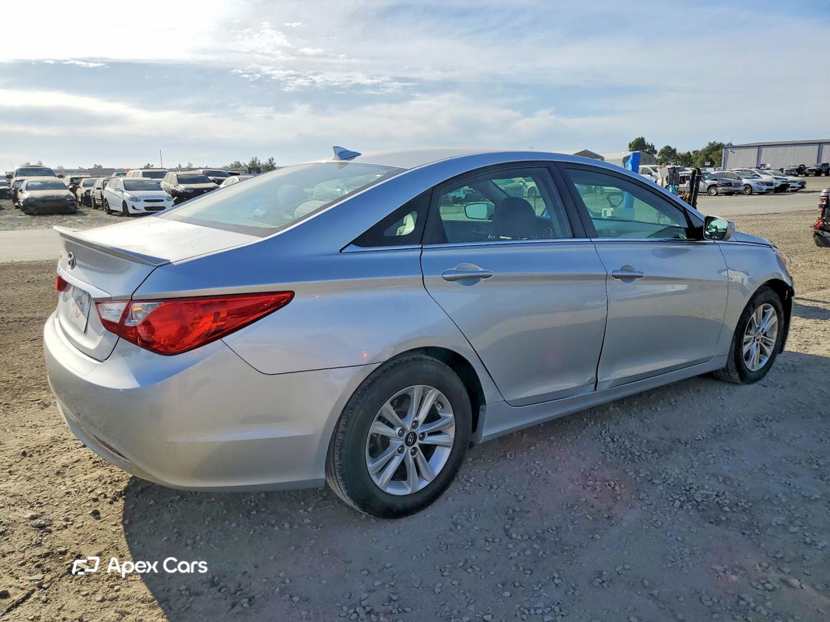 Hyundai Sonata 2013