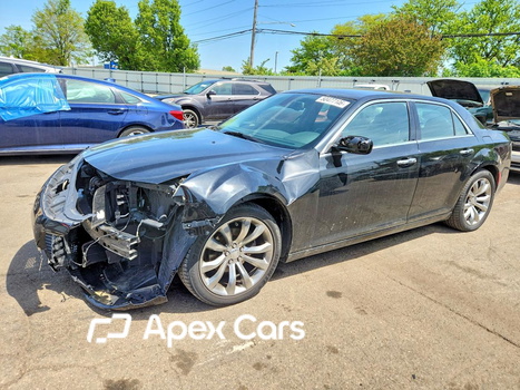 Chrysler 300 2018 - Image 1 of 12