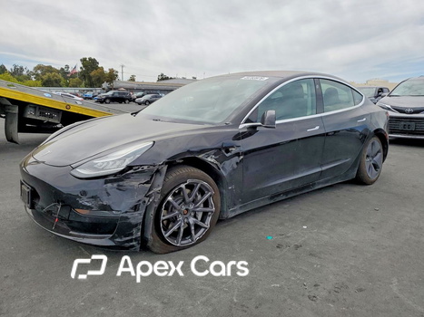 Tesla Model 3 2019 - Image 1 of 5