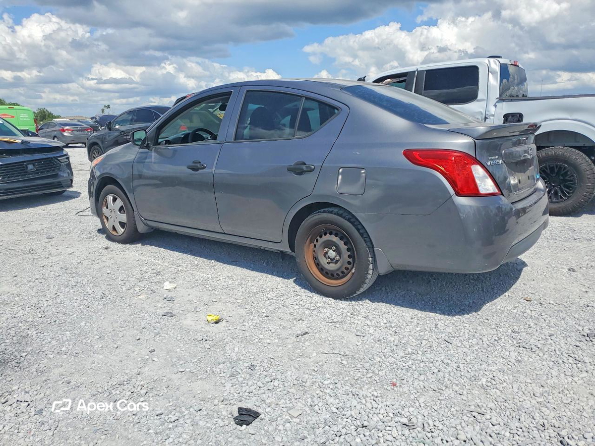 Nissan Versa 2016