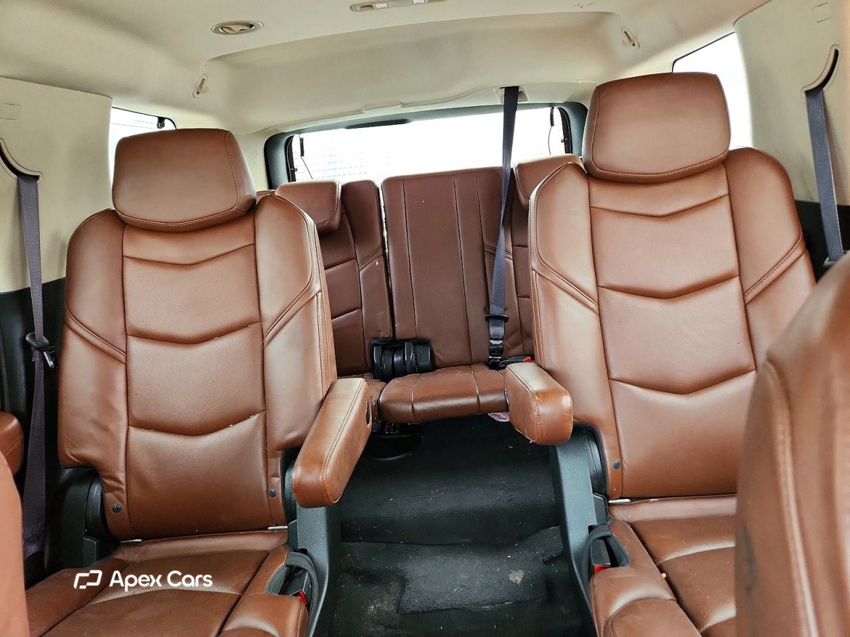 Cadillac Escalade 2016