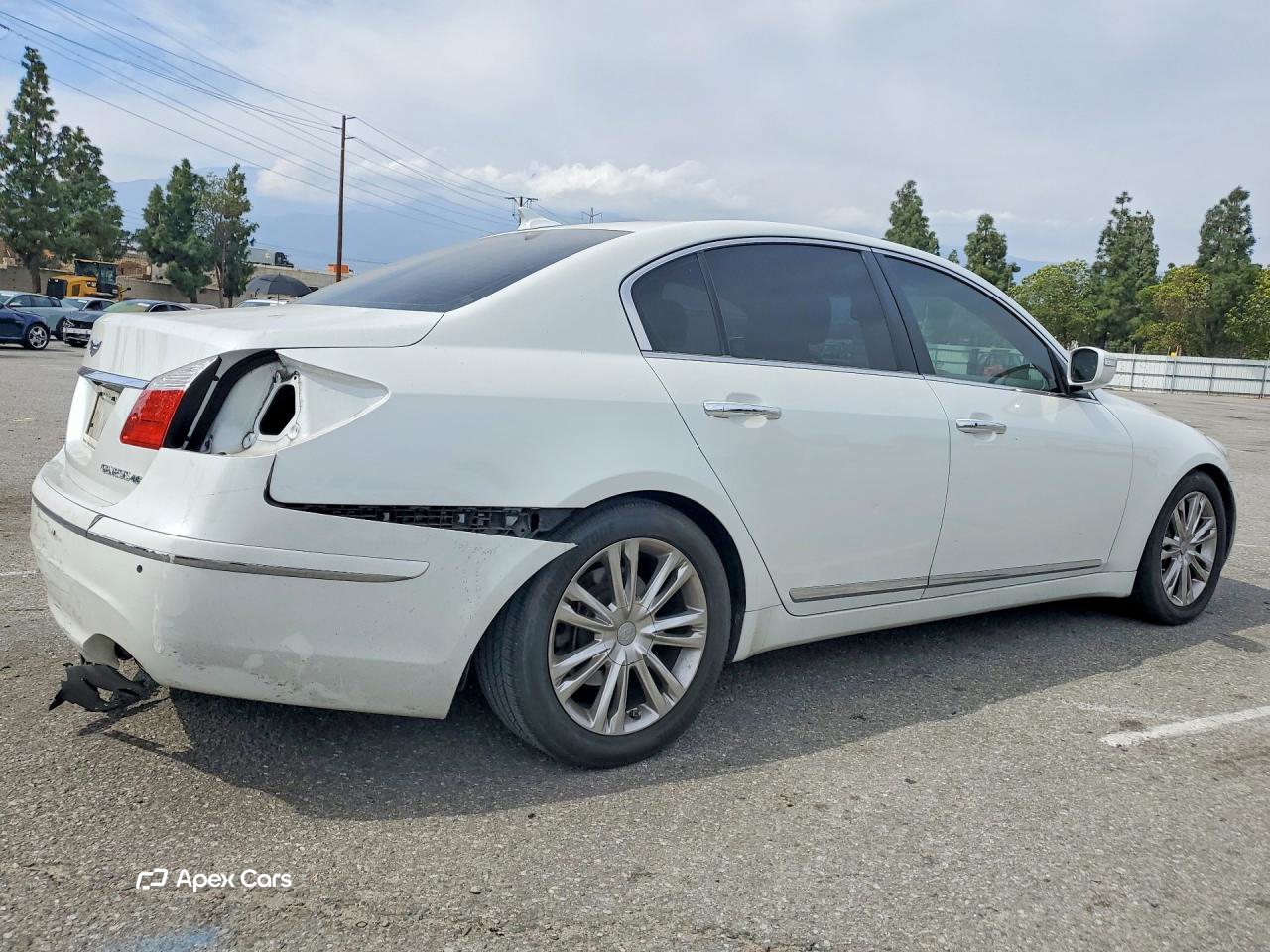 Hyundai Genesis 2010