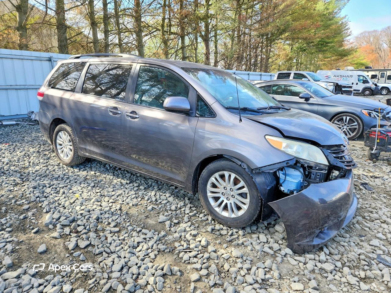 Toyota Sienna 2011