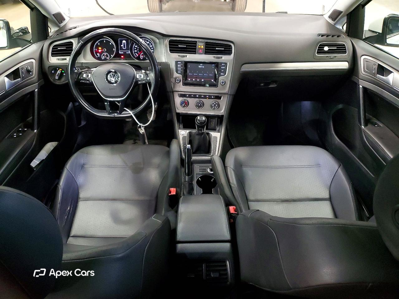 Volkswagen Golf 2015