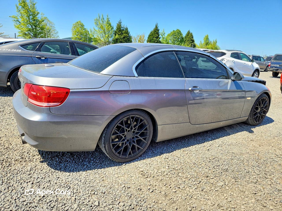 BMW Series 3 2009