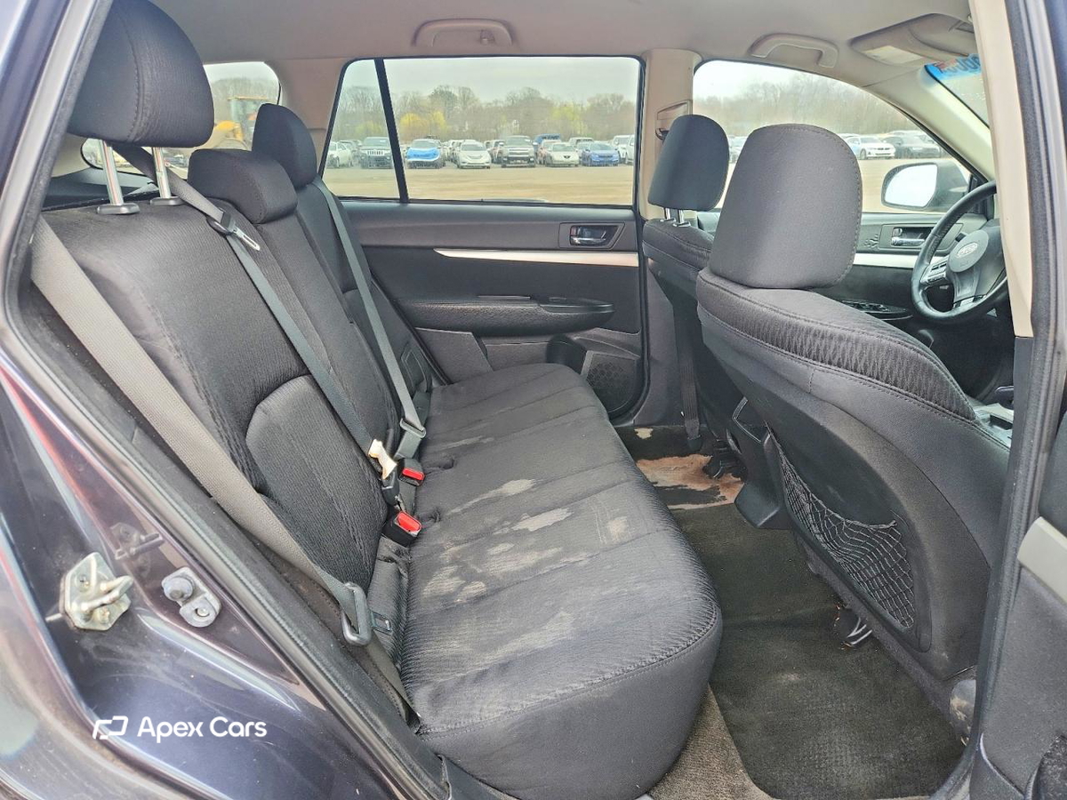 Subaru Outback 2012