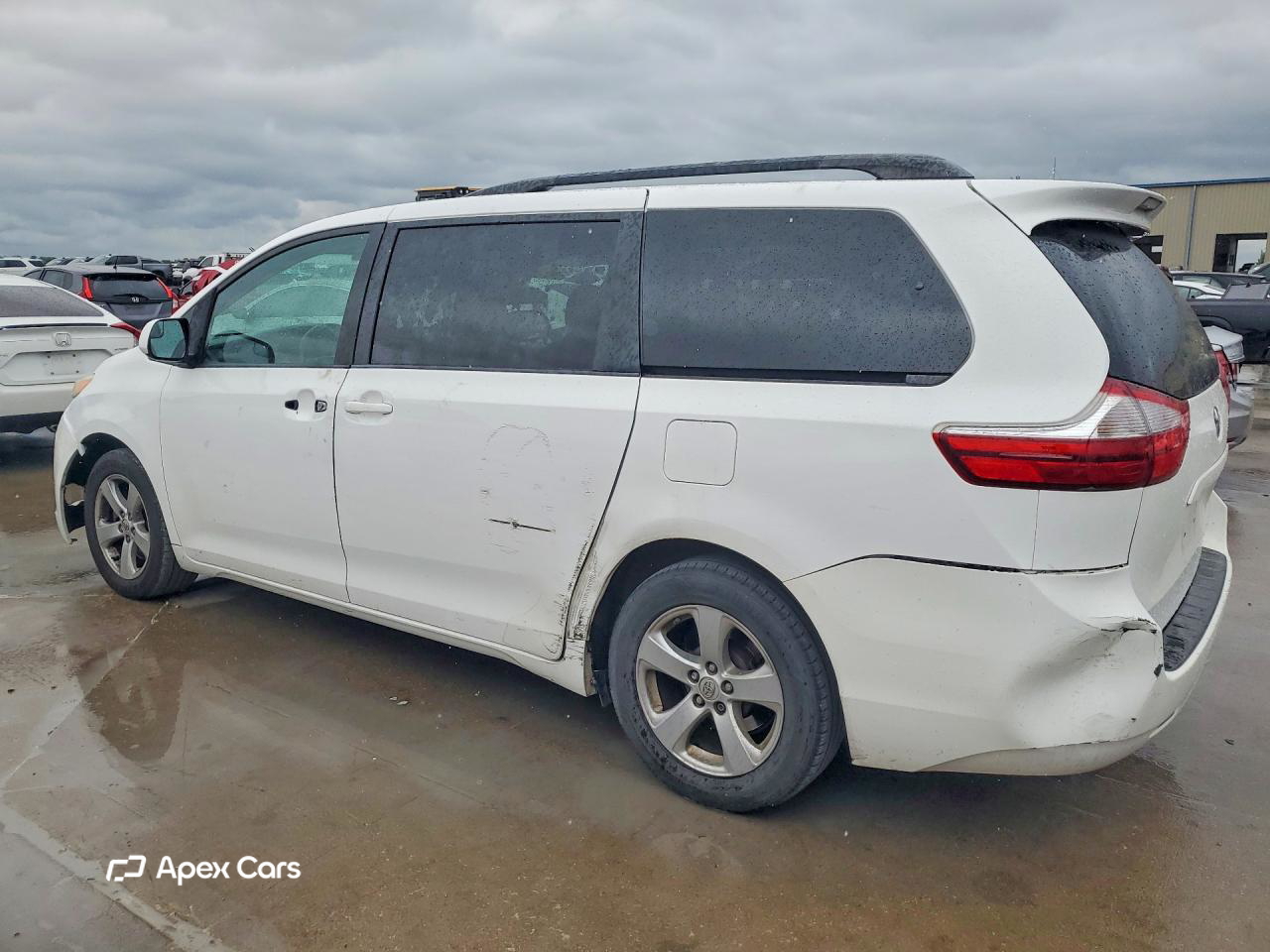 Toyota Sienna 2016
