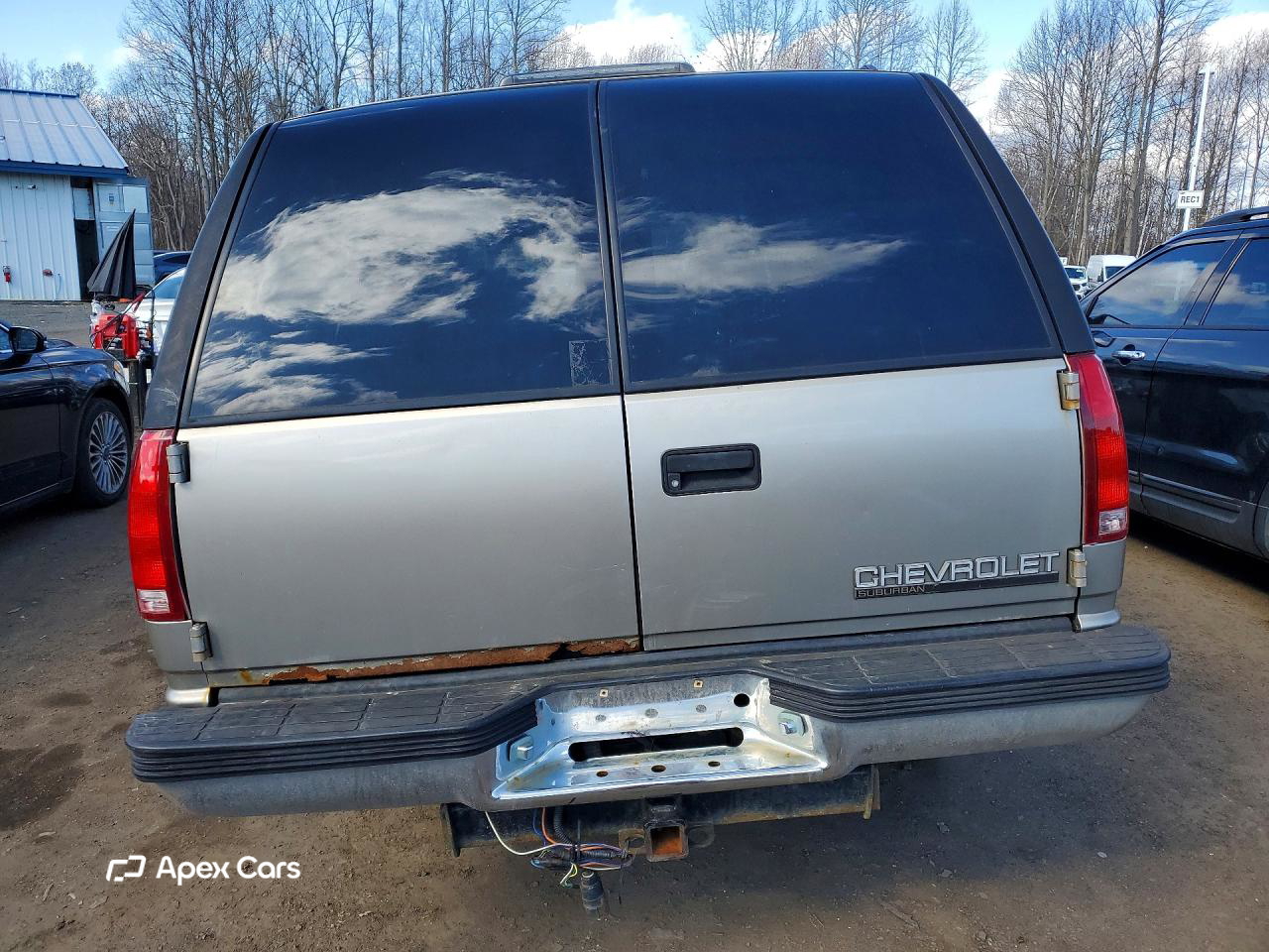 Chevrolet Suburban 1999