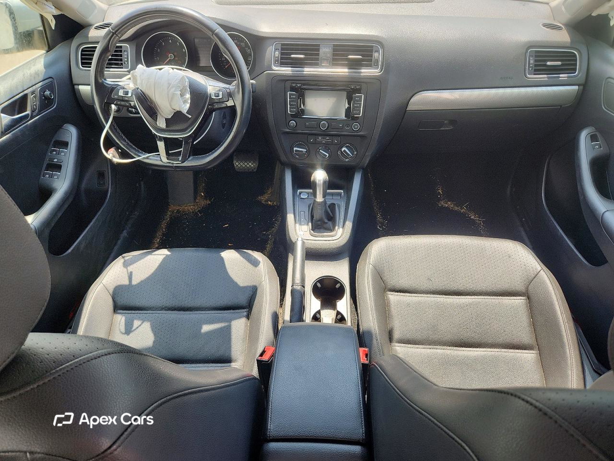 Volkswagen Jetta 2015