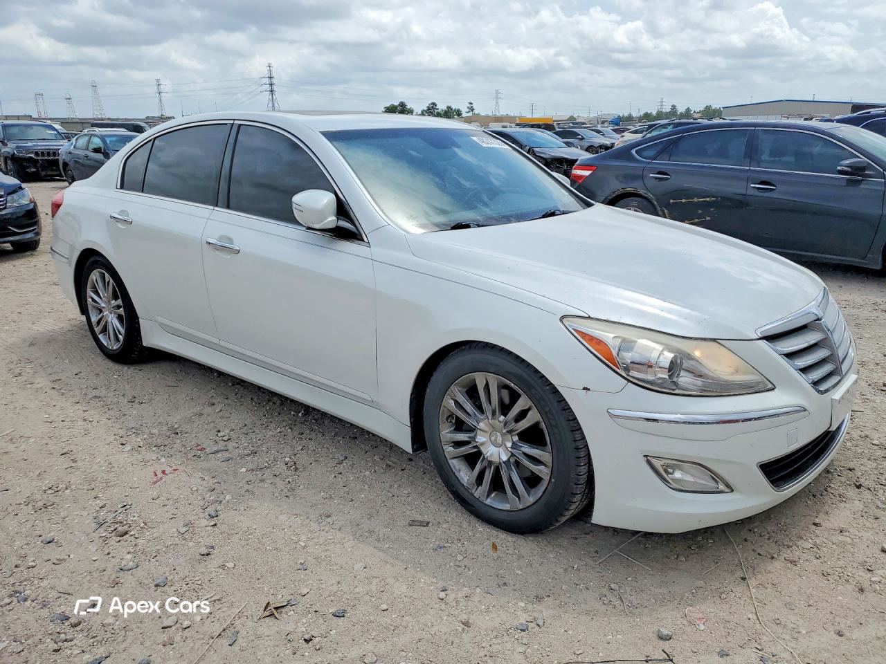 Hyundai Genesis 2013