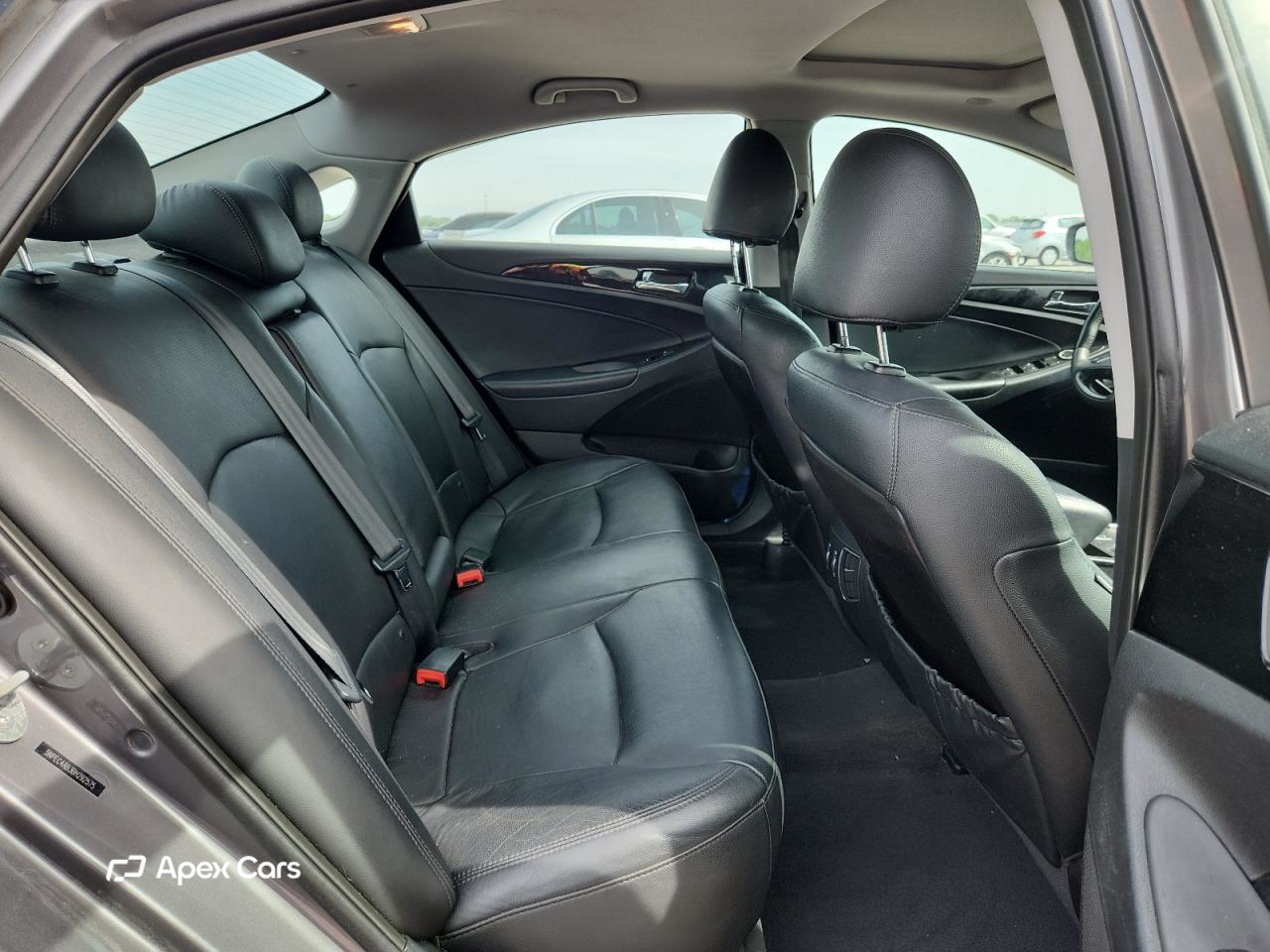 Hyundai Sonata 2011