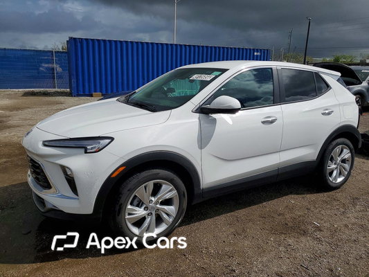 Buick Encore 2026 - Image 1 of 13