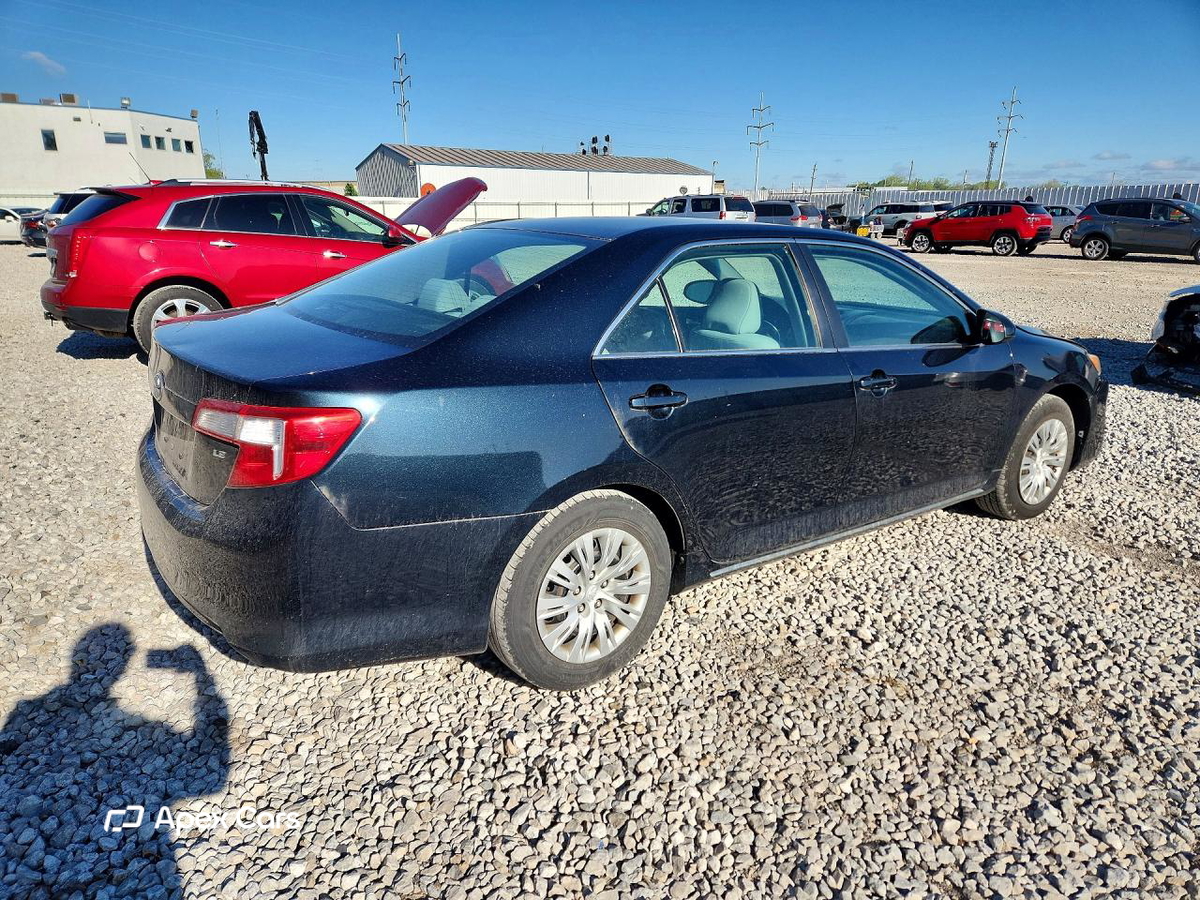 Toyota Camry 2012