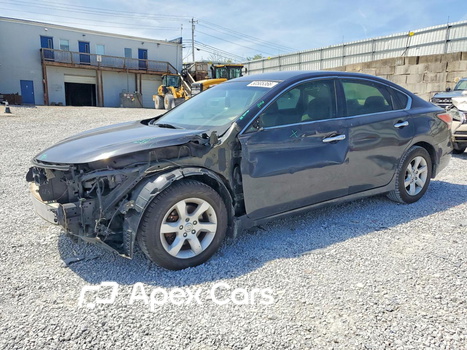 Nissan Altima 2015 - Image 1 of 13