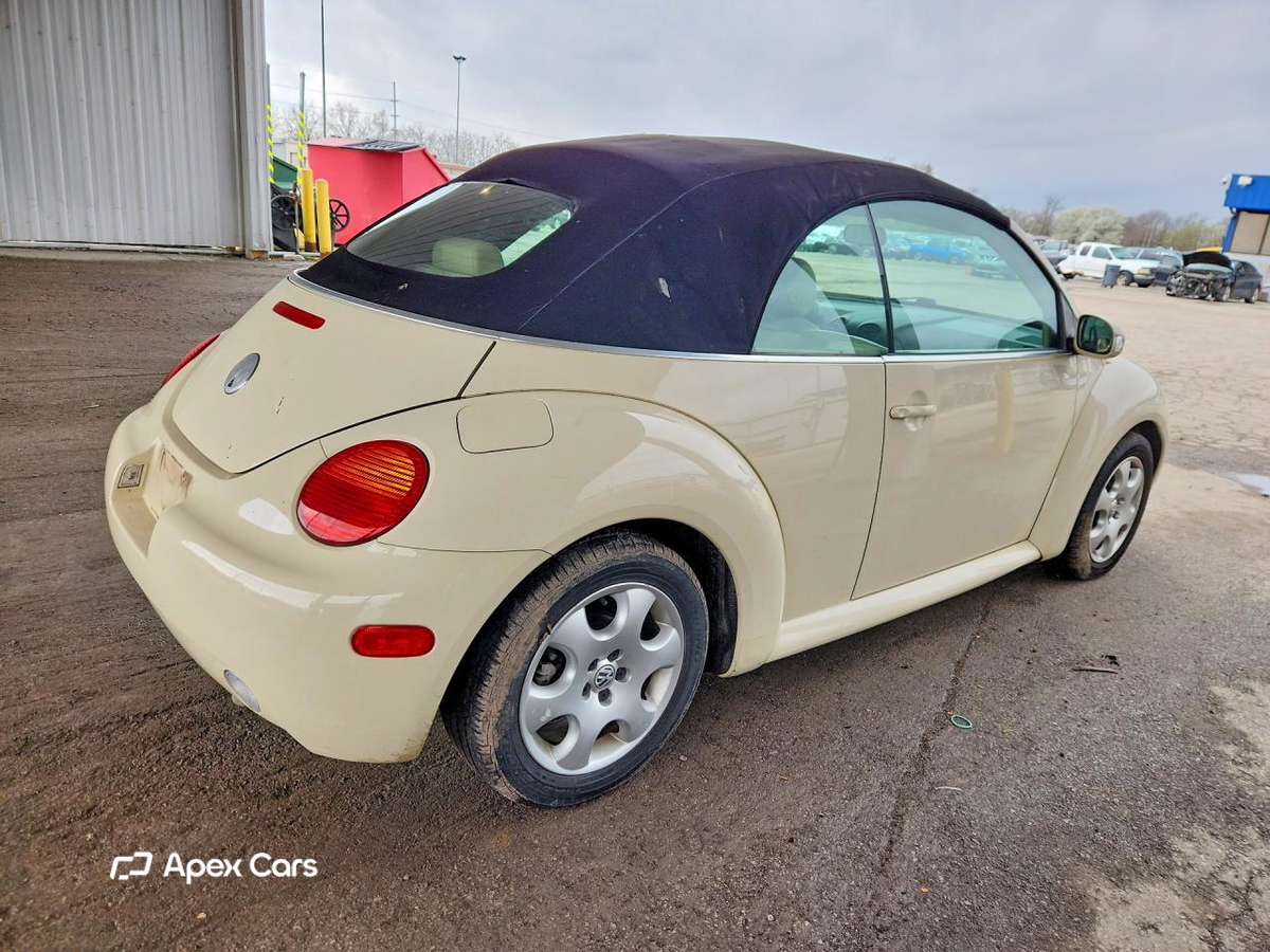 Volkswagen Beetle 2003
