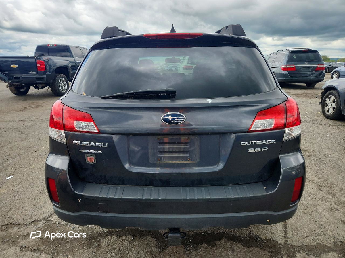 Subaru Outback 2013