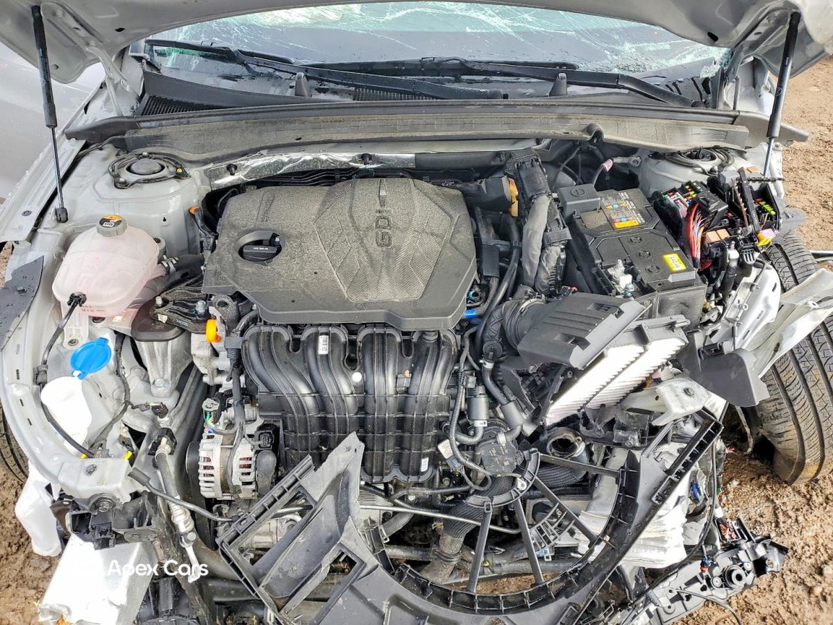 Kia K5 2025