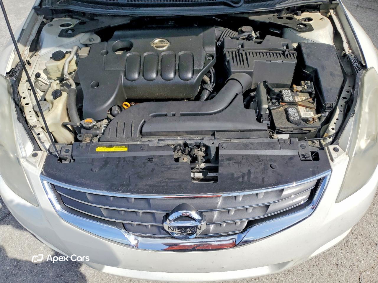 Nissan Altima 2011