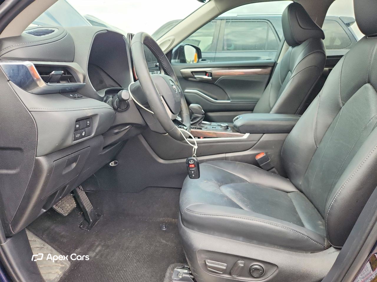 Toyota Highlander 2025