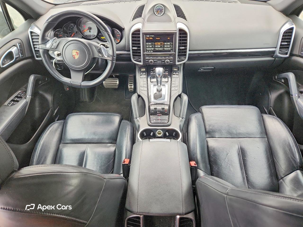 Porsche Cayenne 2012