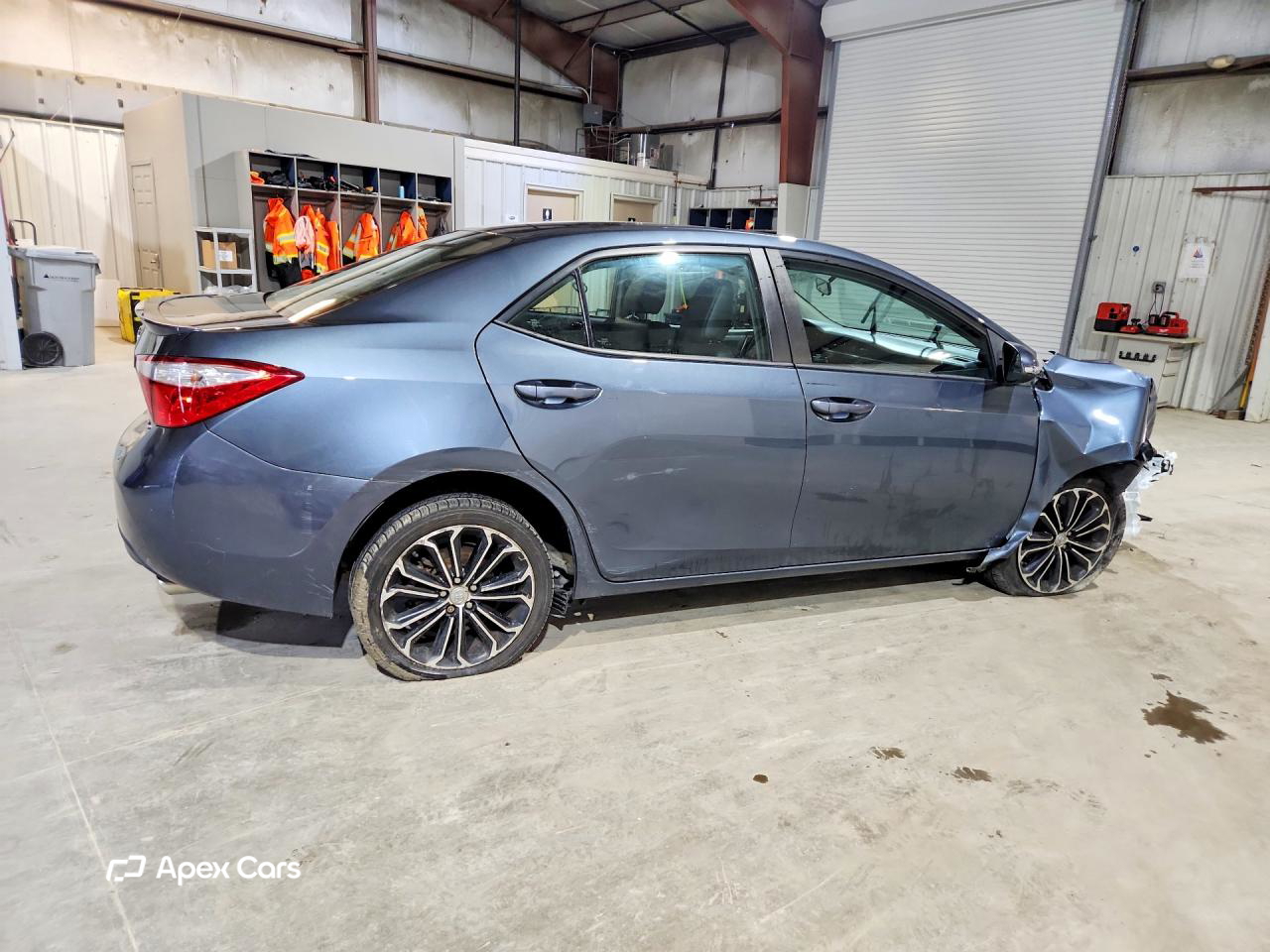 Toyota Corolla 2015