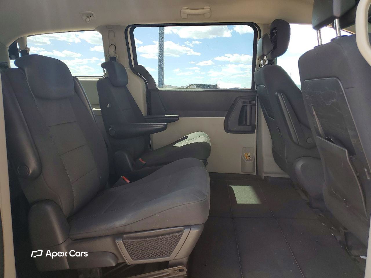 Dodge Caravan 2010