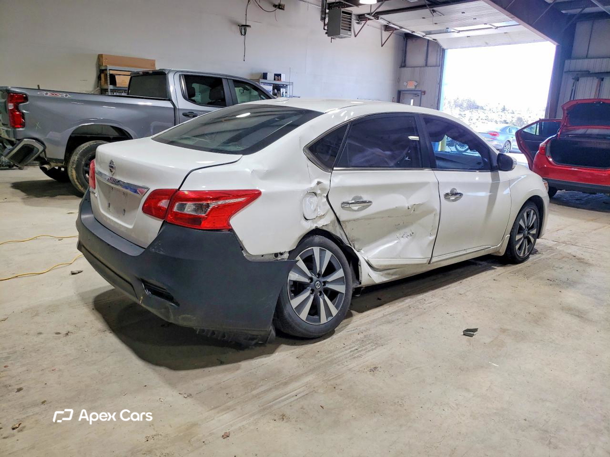 Nissan Sentra 2018