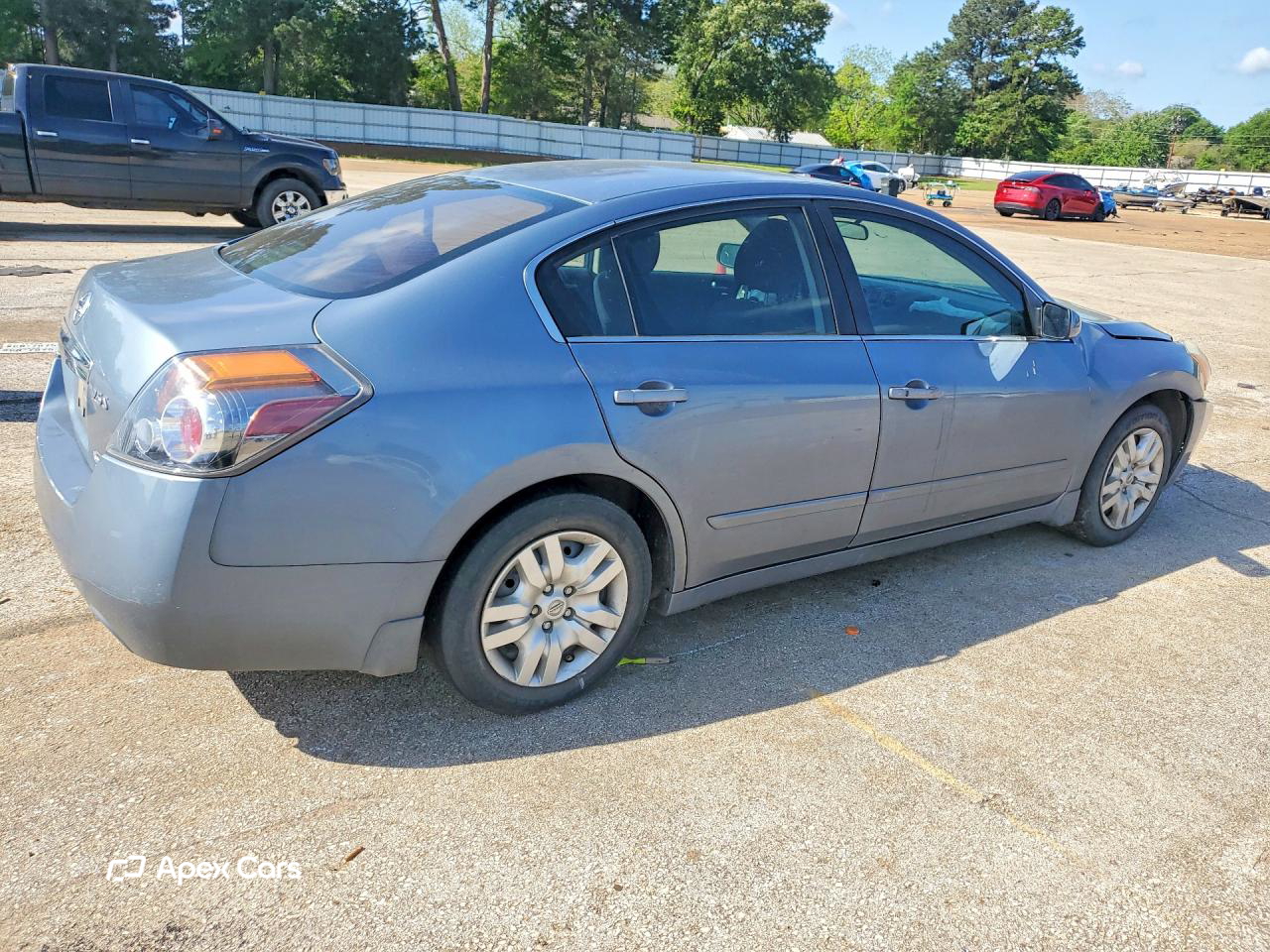 Nissan Altima 2010