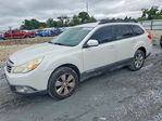 Subaru Outback 2010