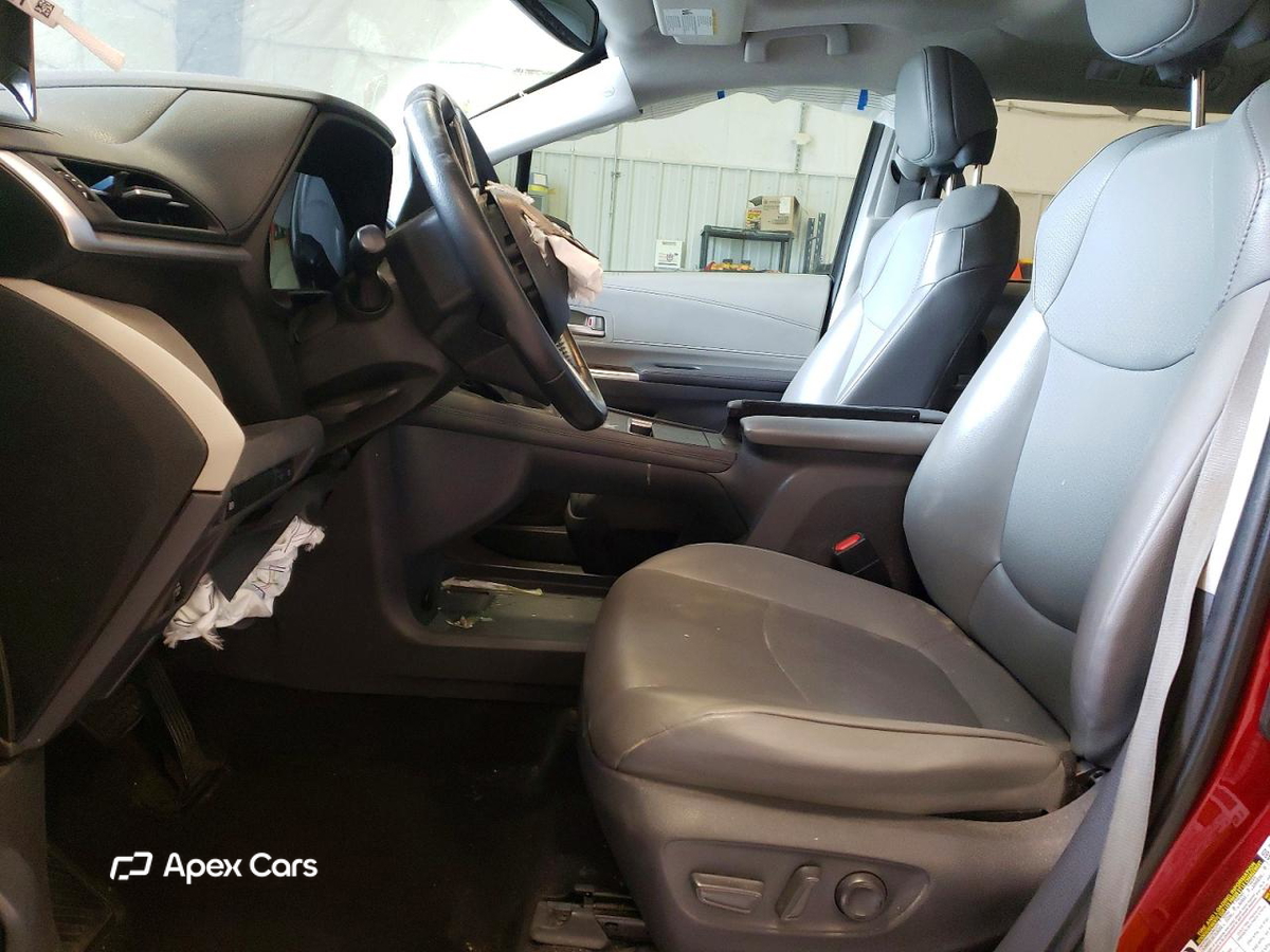 Toyota Sienna 2021