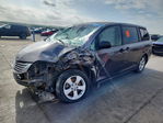 Toyota Sienna 2011