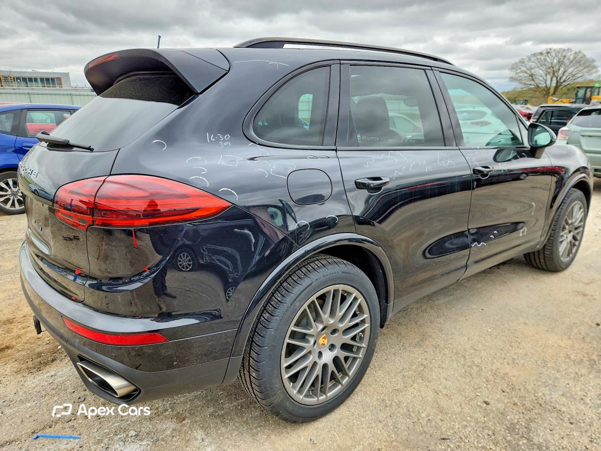 Porsche Cayenne 2017