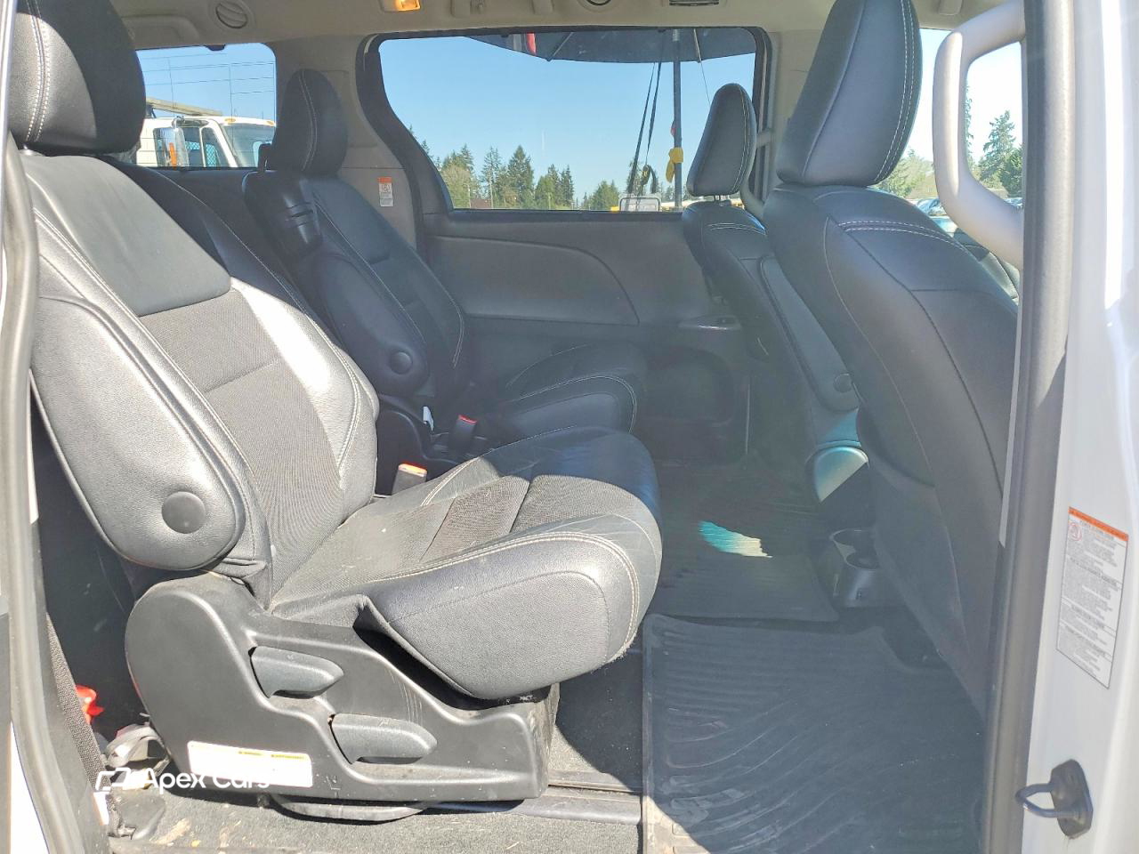 Toyota Sienna 2016