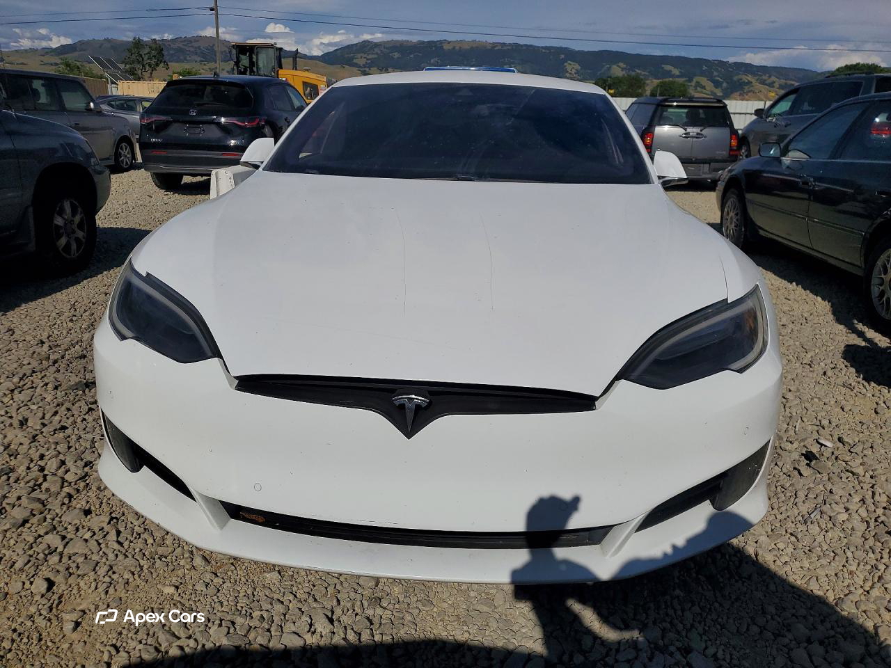 Tesla Model S 2016