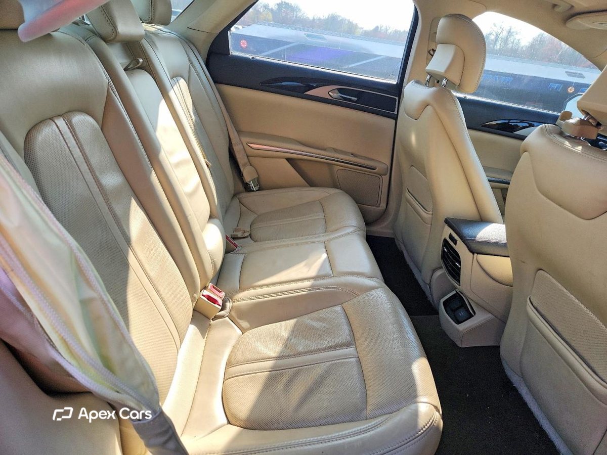 Lincoln MKZ 2013