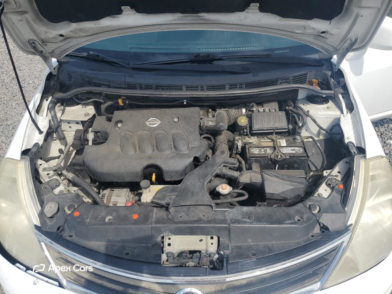 Nissan Versa 2011
