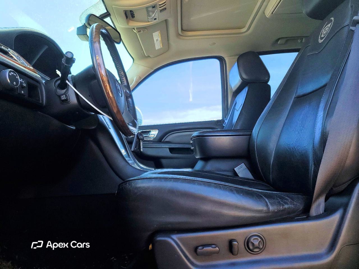Cadillac Escalade 2012