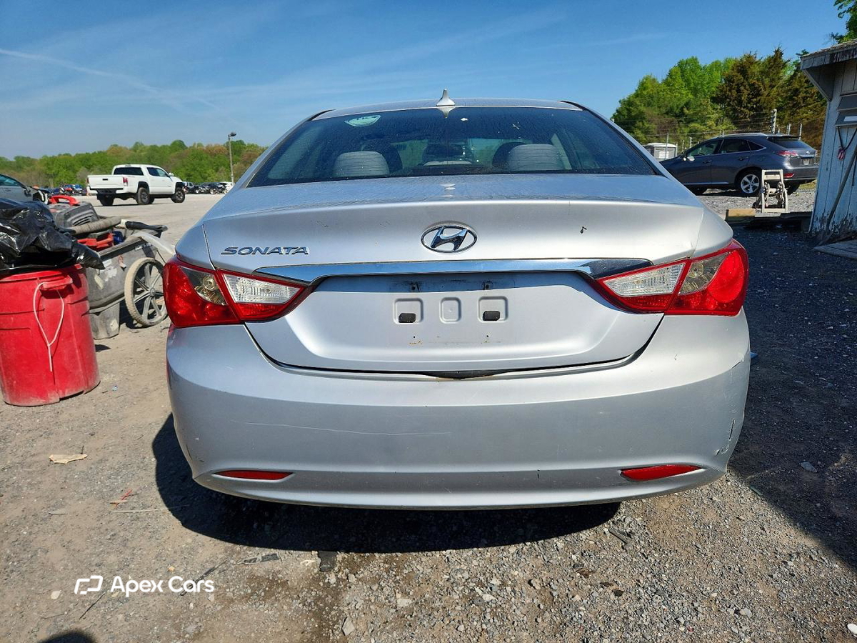 Hyundai Sonata 2012